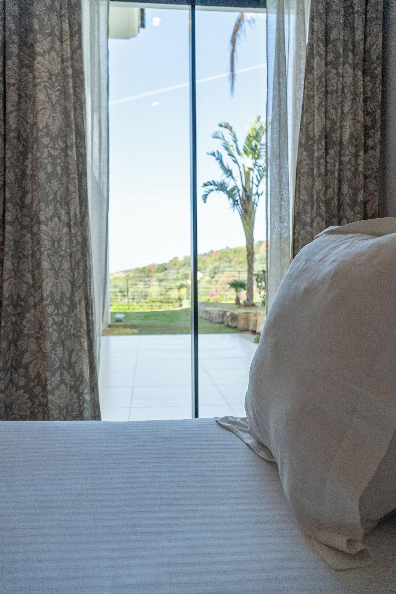 شقة كومفورت بإطلالة على الحديقة بشرفة بغرفتي نوم، ESTEPONA HOLIDAY HILLS 6/8