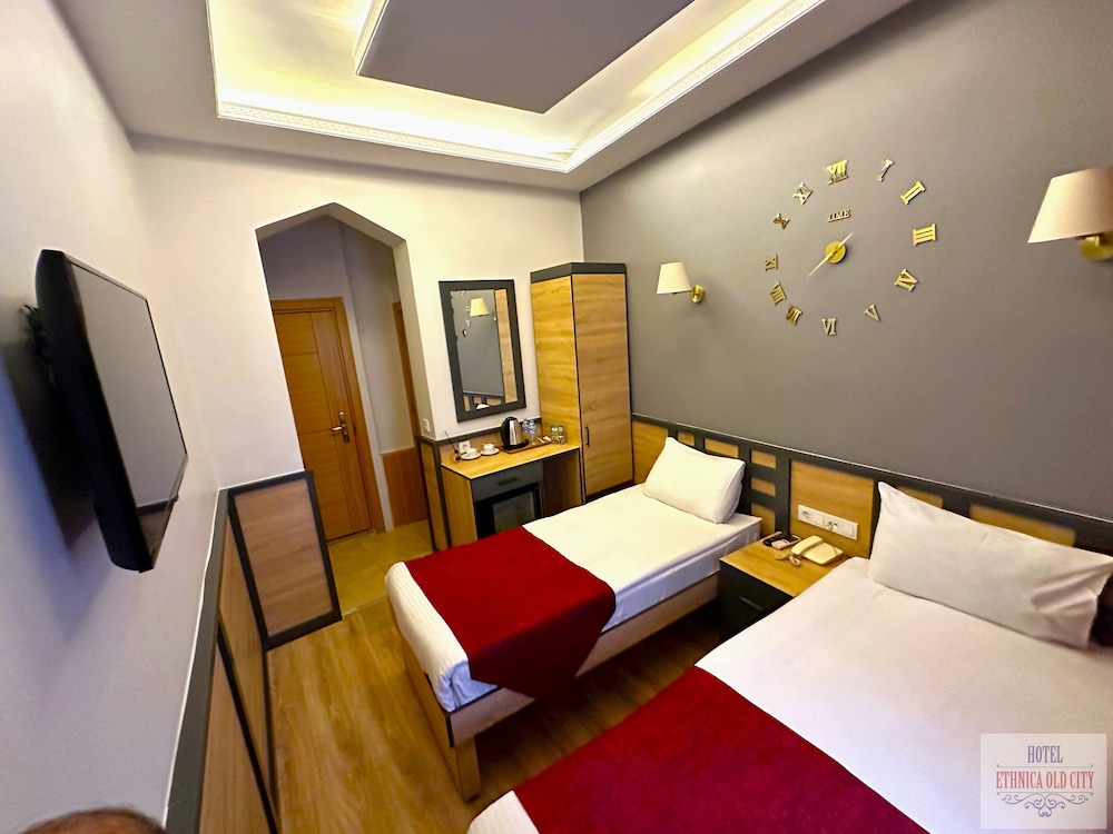 Ethnica Old City Hotel 28/61