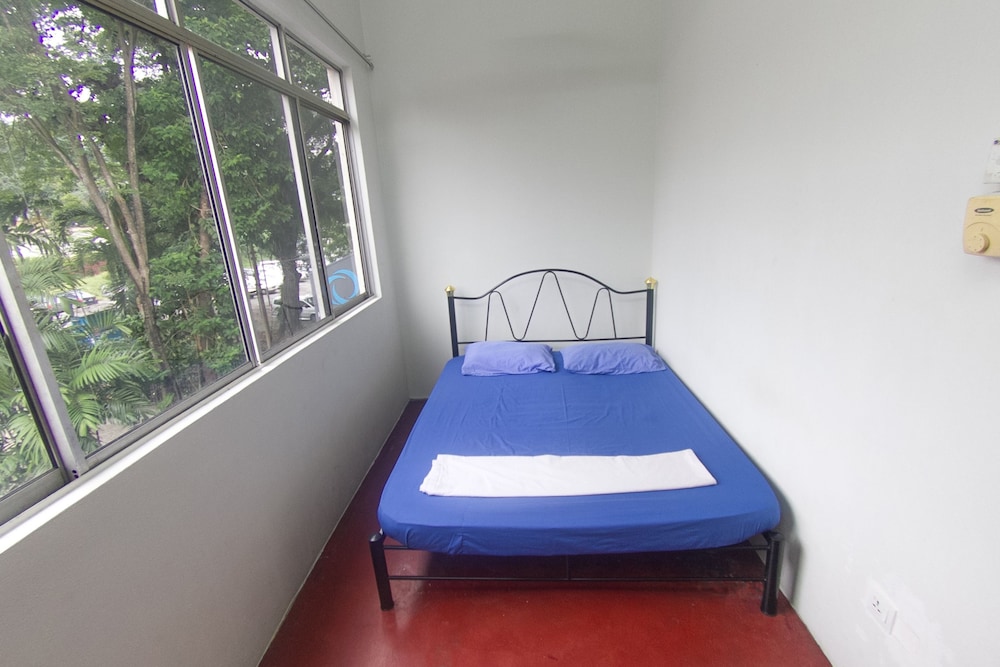STEP INN GUEST HOUSE 7/31