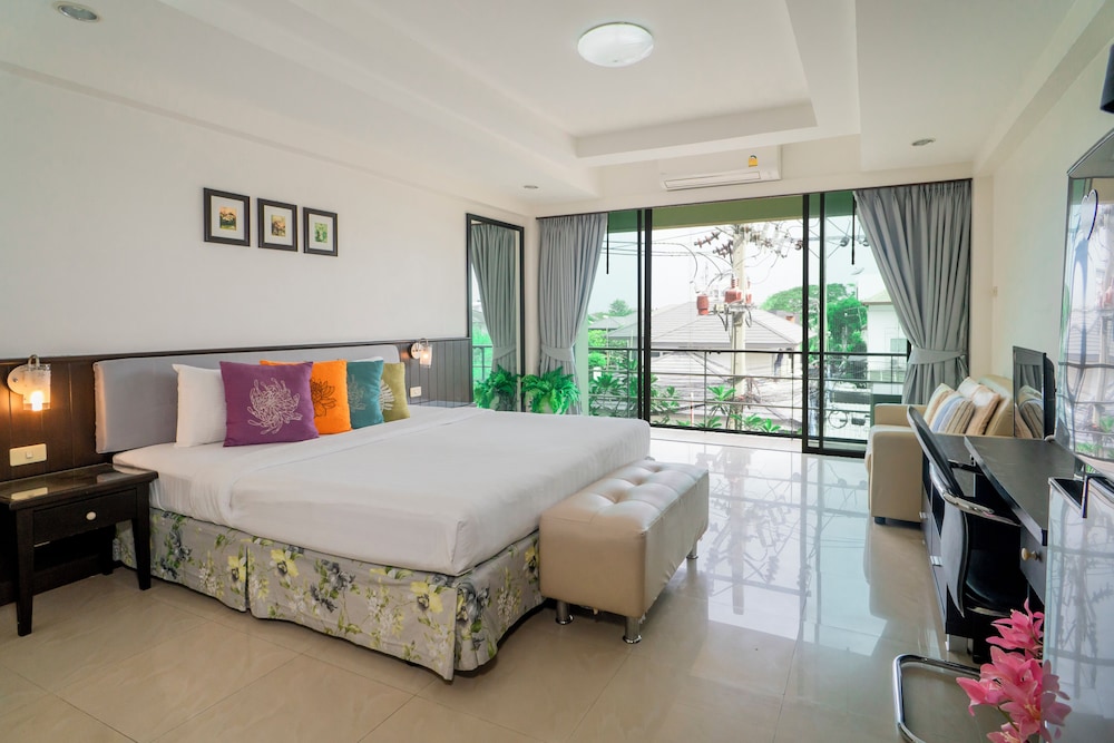 Murraya Residence 32/79