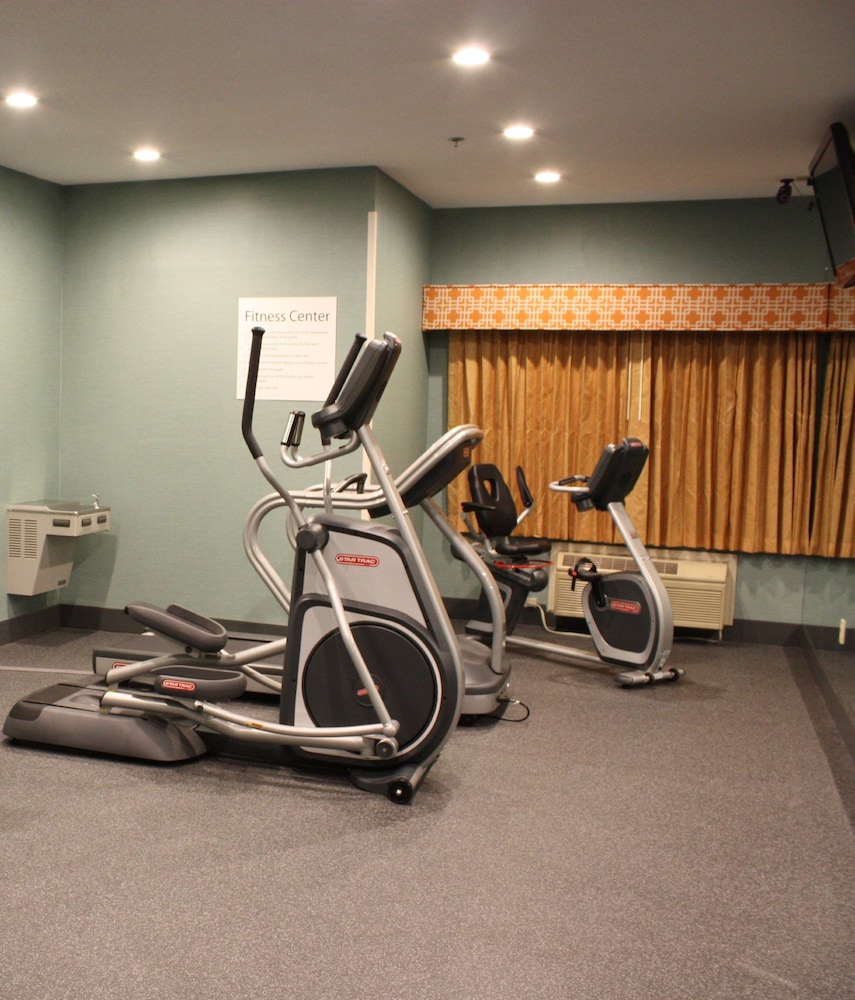 Holiday Inn Express Ludlow 30/50