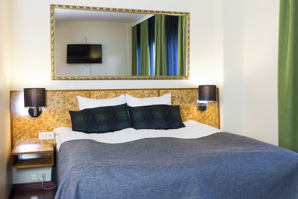 غرفة قياسية بسرير كوين، Hotel Verso 3/4