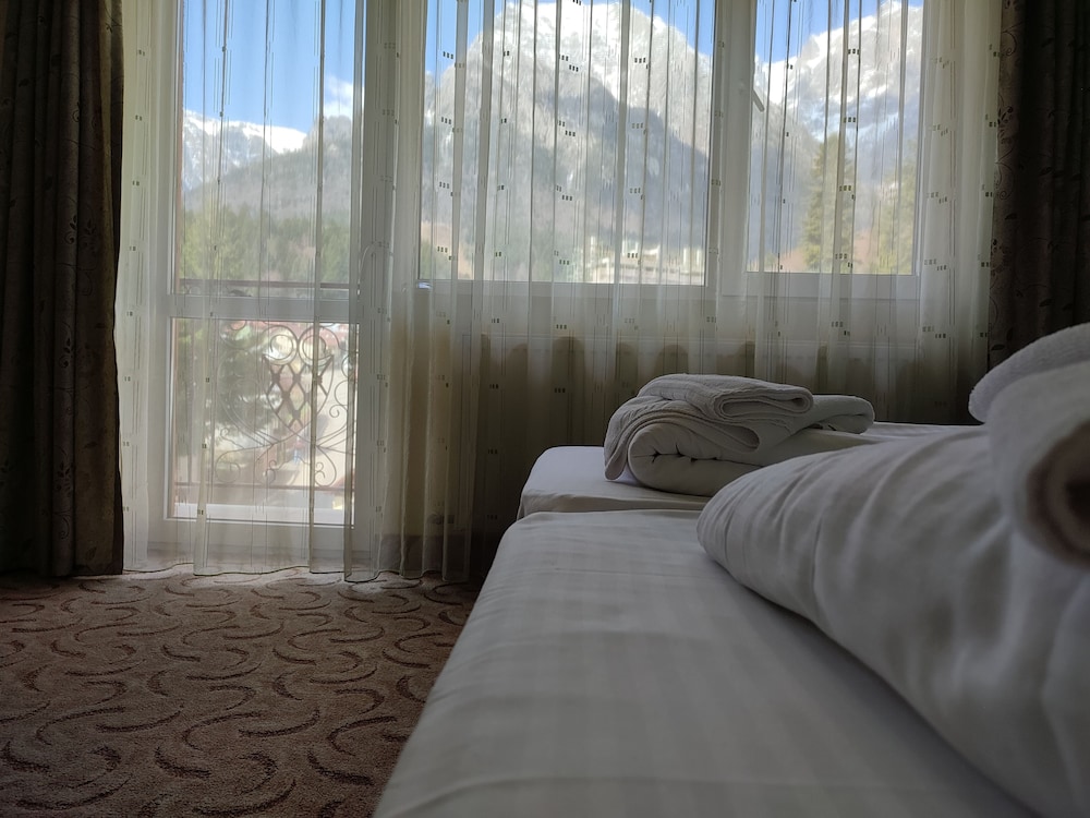 Hotel Iri 14/63