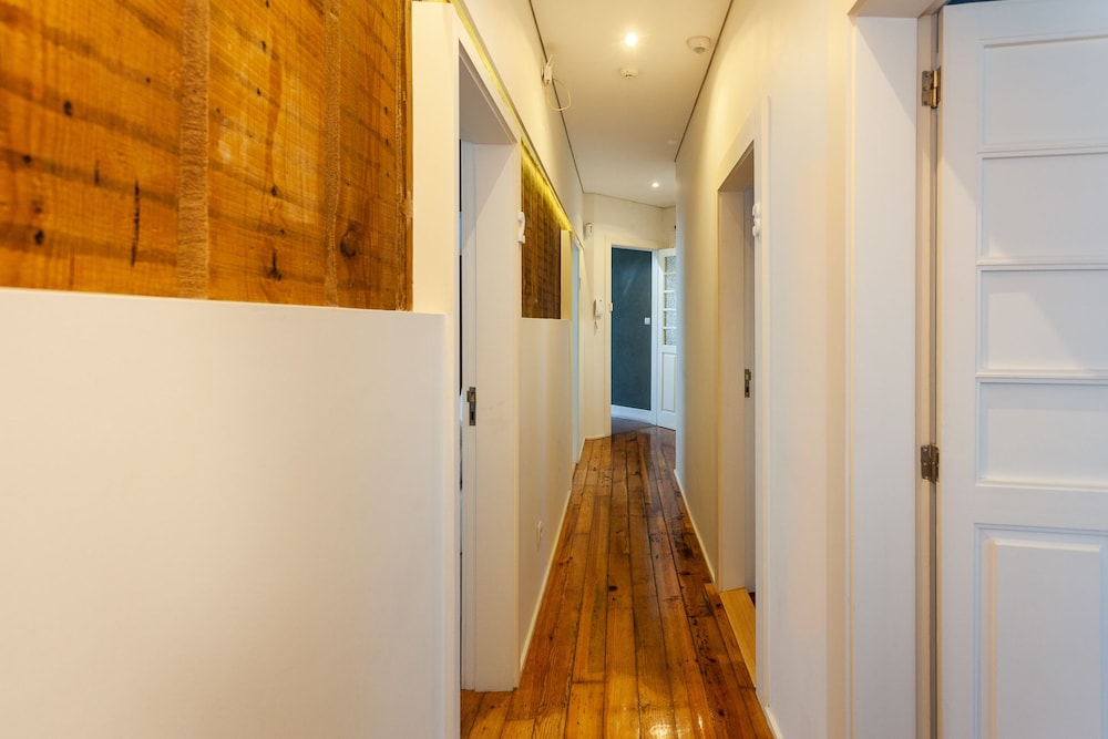 BCharming House 34/67