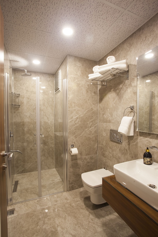 Maxuite Hotel In Home 34/37