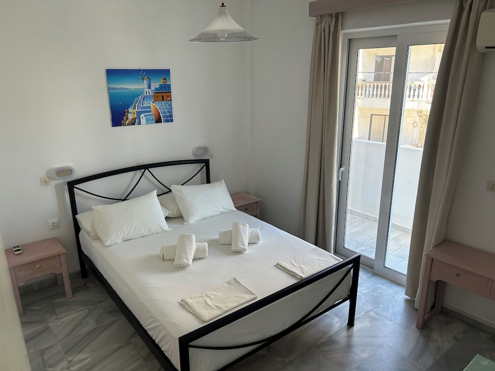 1 BEDROOM, APARTMENT