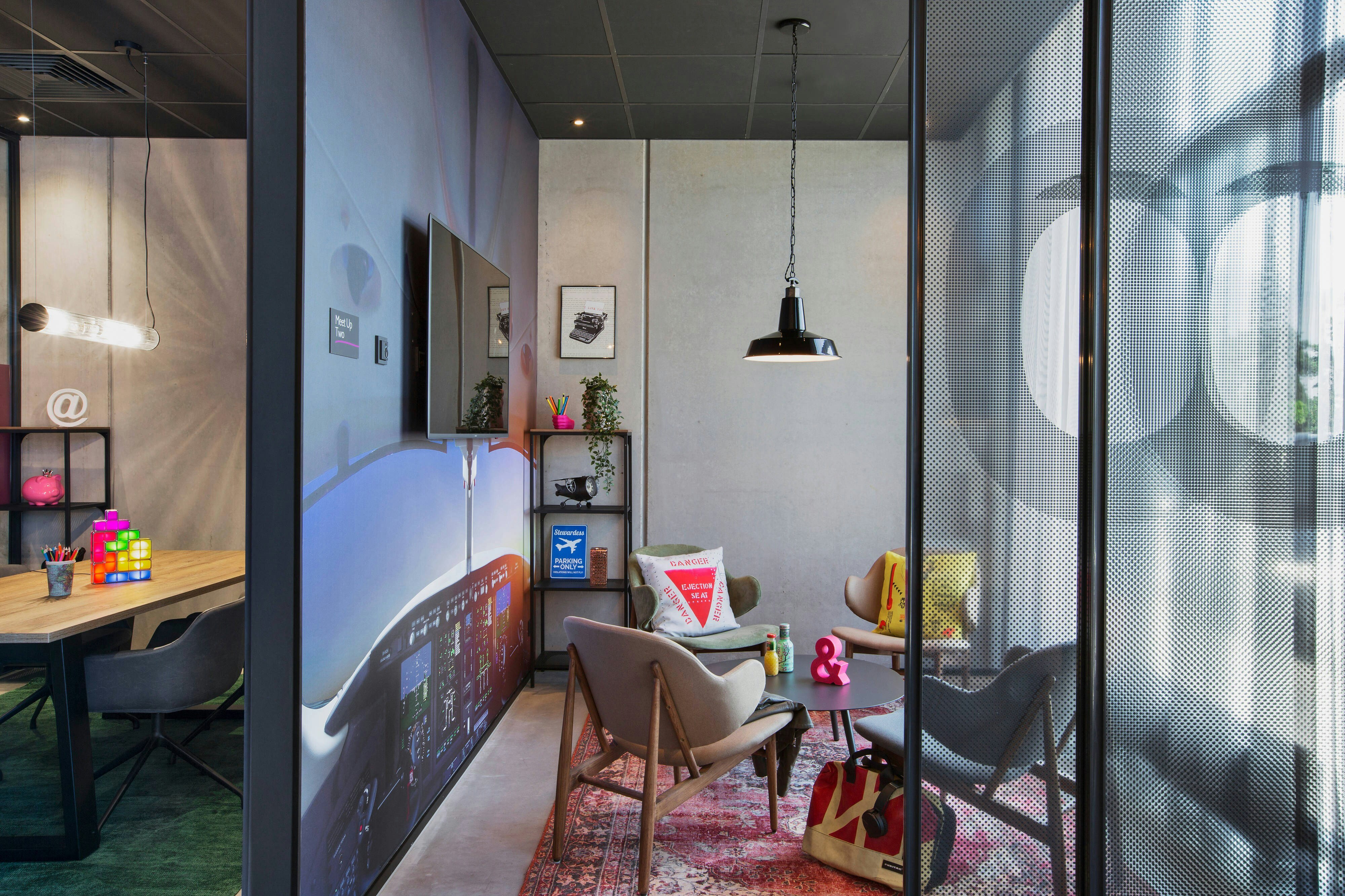 Moxy Frankfurt Airport Kelsterbach 25/37