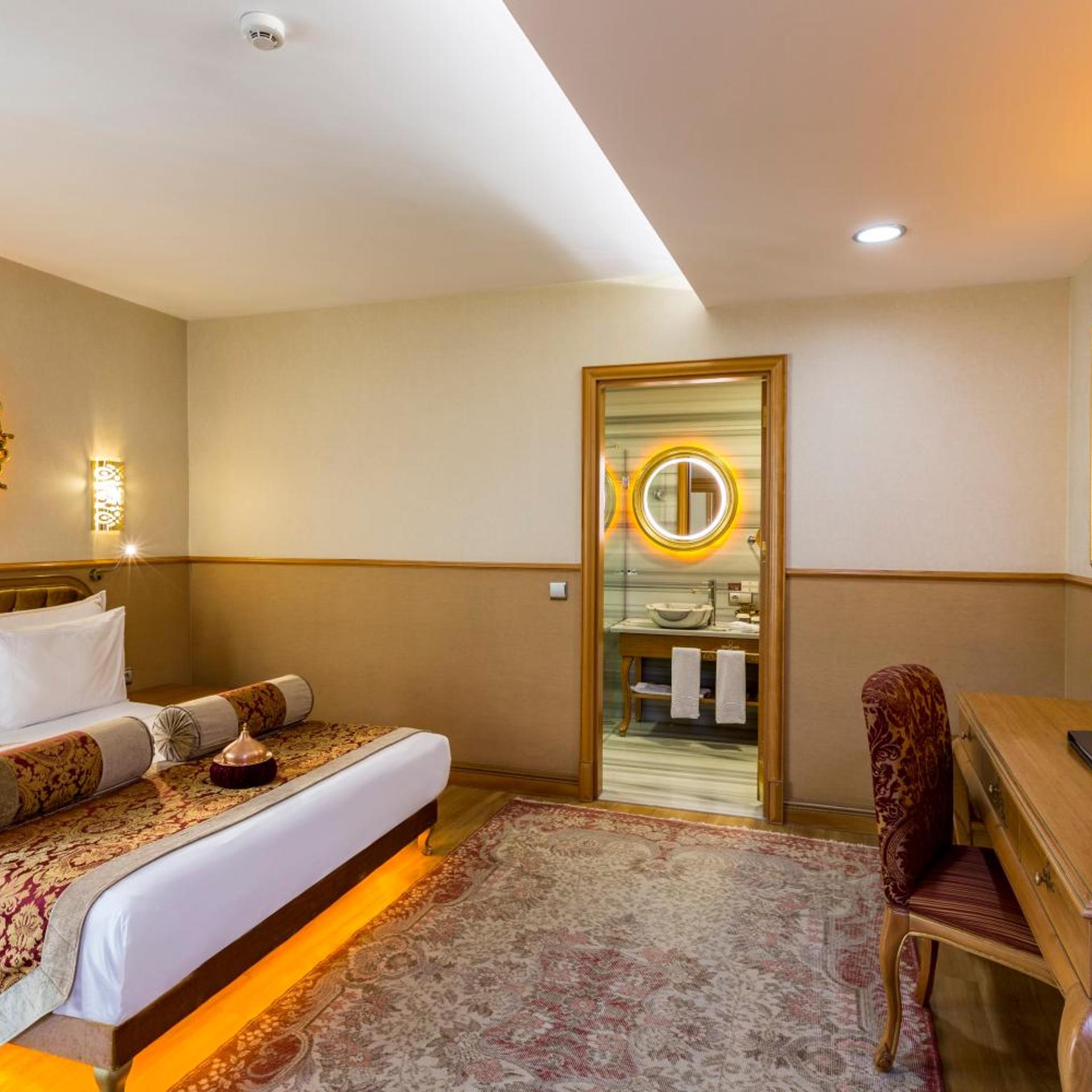 غرفة ديلوكس بسرير كينج، Hotel Sultania Boutique Class 4/7
