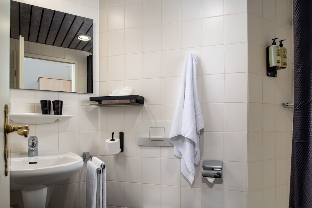 BOUTIQUE HOTEL SOCIETE 40/43