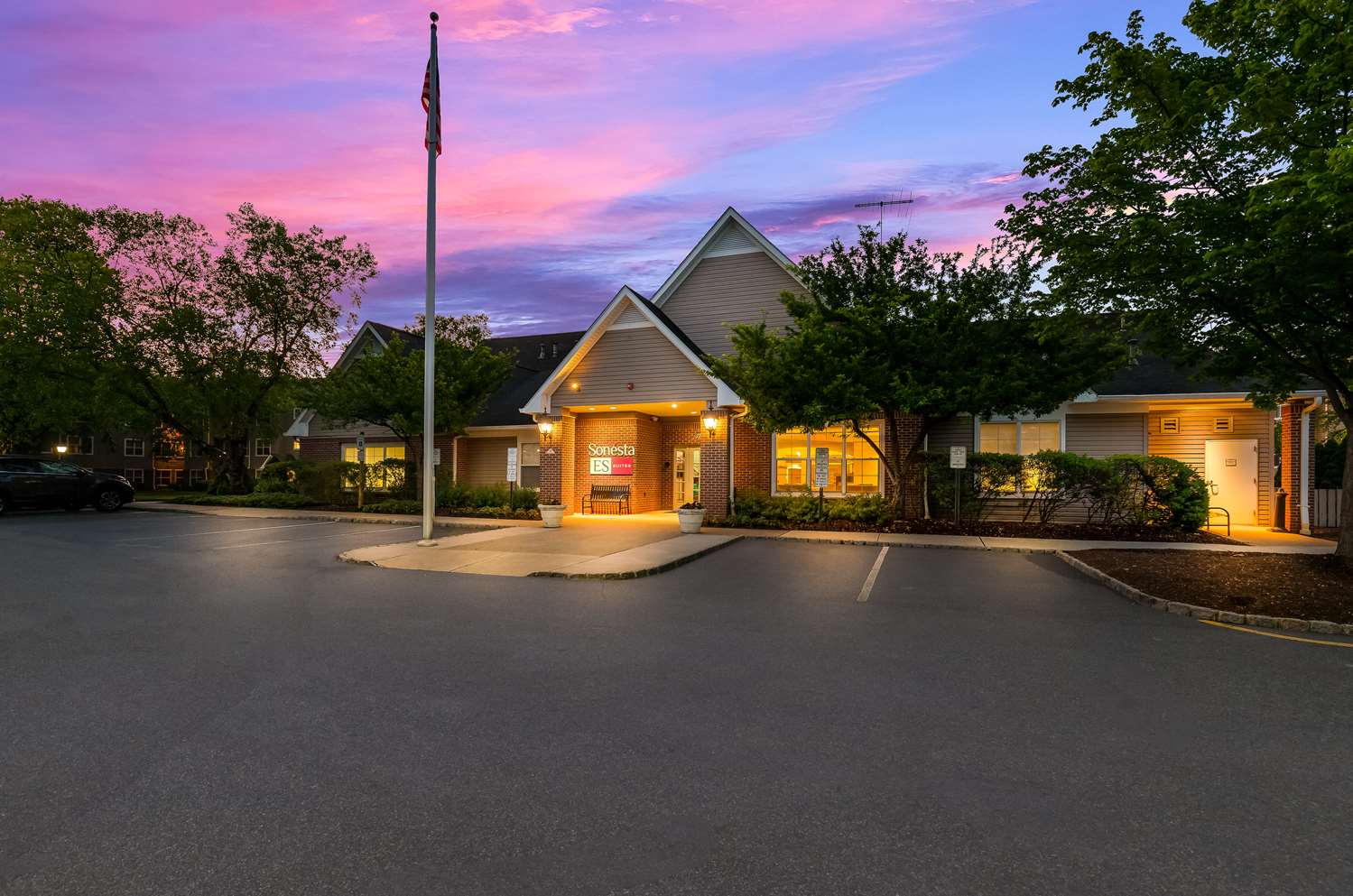 Sonesta ES Suites Parsippany Morris Plains 1/54