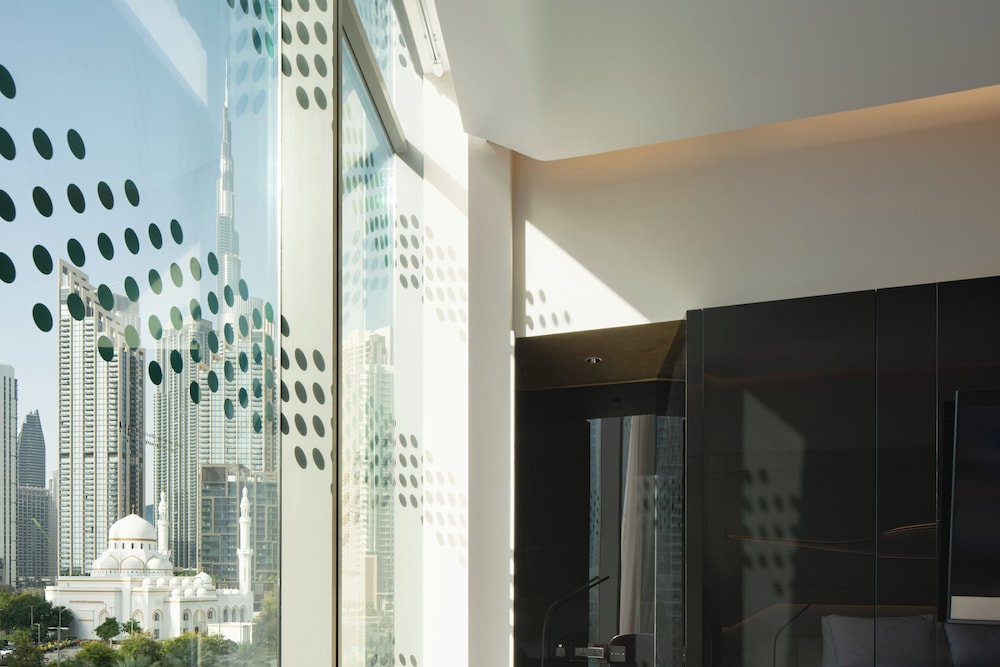 ME Dubai Residences 6/50