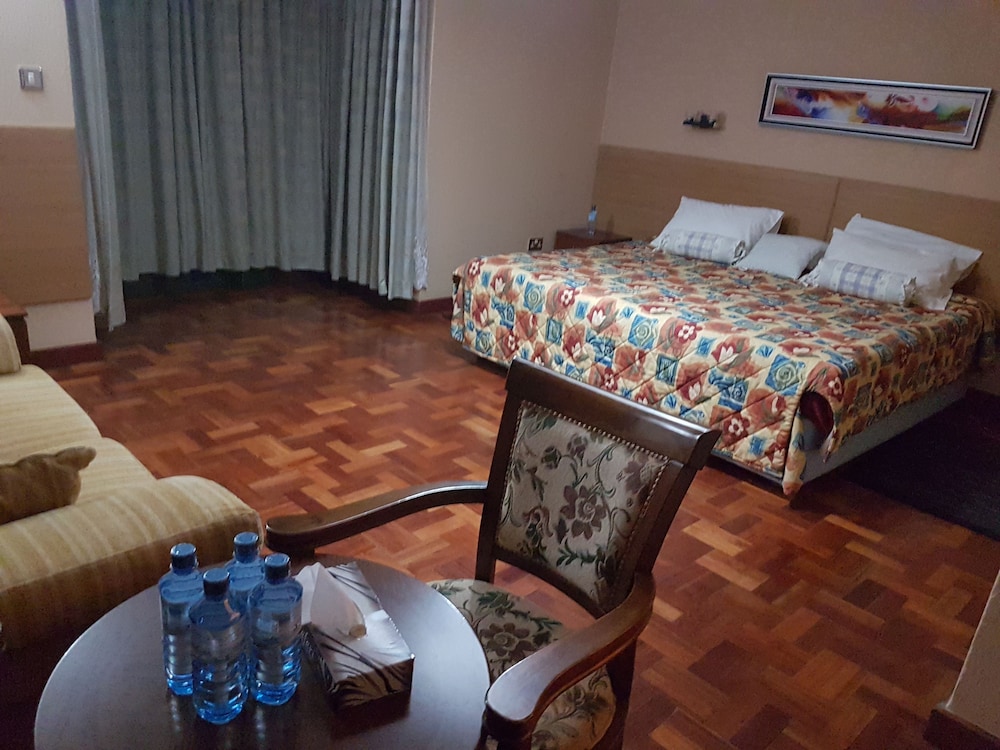 Spurwing Guest House 18/50
