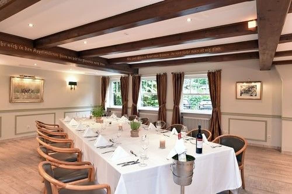 Top Vch Kleinhuis Hotel Mellingburger Schleuse Hamburg 43/44