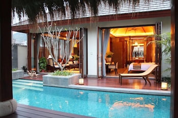Shixishu Jianguo Yalong Bay Resort Hotel 7/39
