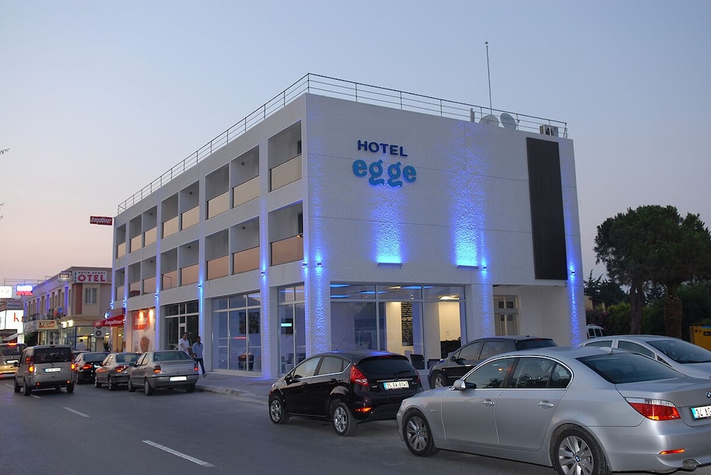 Egge Hotel 18/24