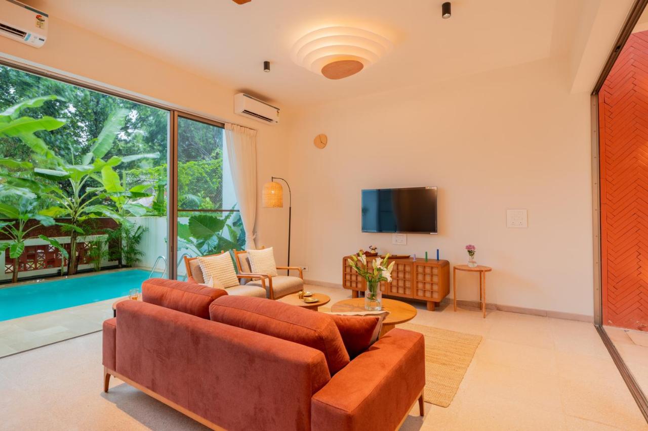 ELIVAAS 3BHK with Pvt Pool Mirai Taurus 62/79