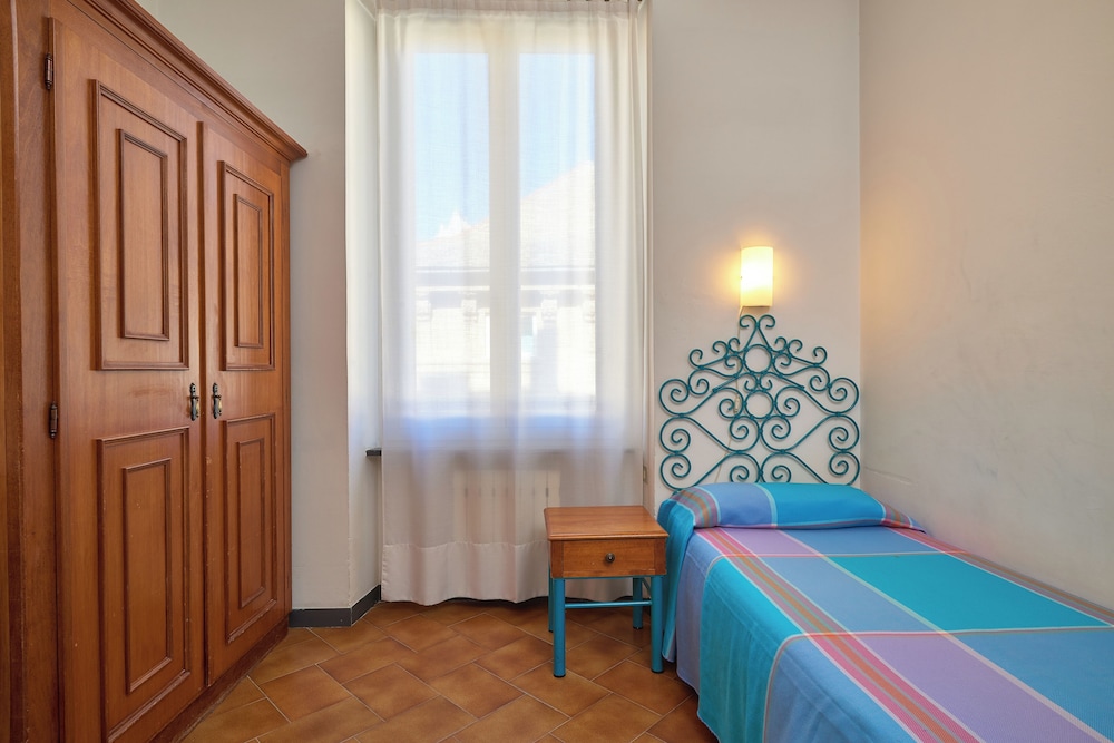 Hotel Garibaldi 15/51