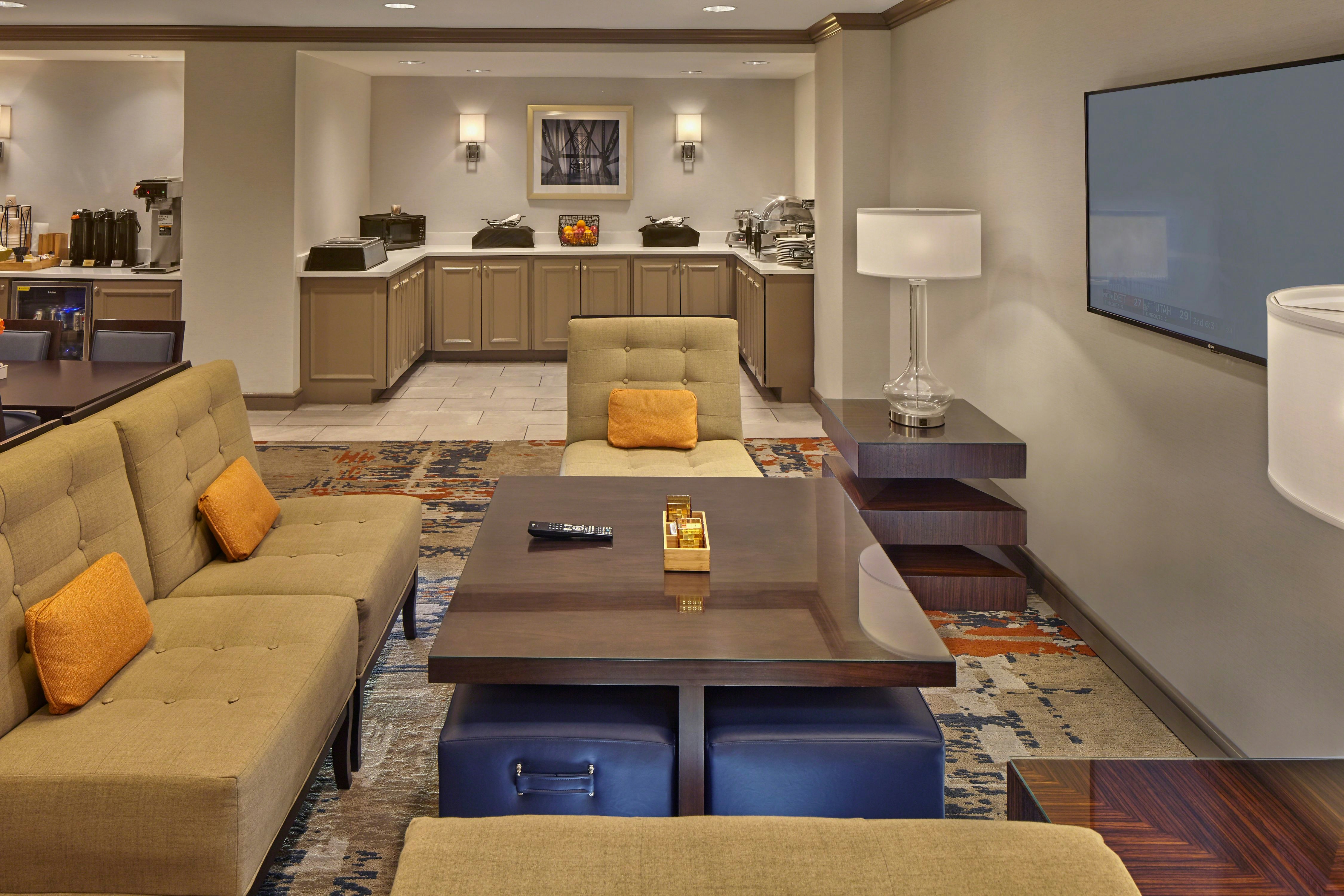 Doubletree Hotel Little Rock 54/60