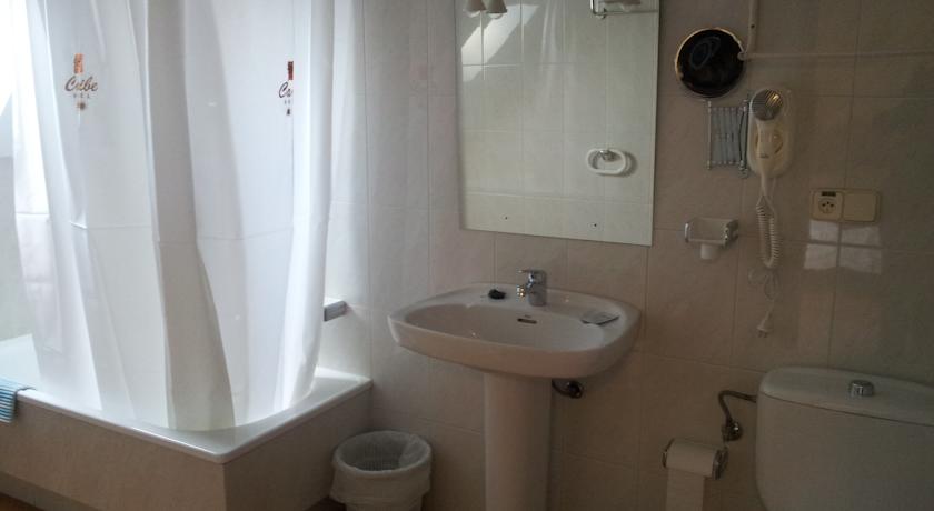 HOTEL CARIBE SANXENXO 31/31