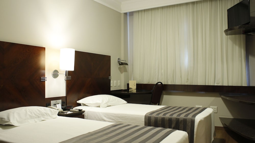 Bourbon Londrina Hotel 6/75