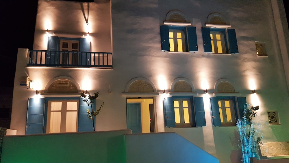Tinos Aqua Palazzo 6/71