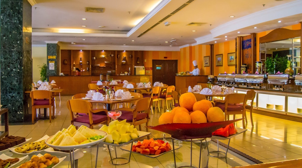 HOTEL GRAND CONTINENTAL KUCHING 75/89