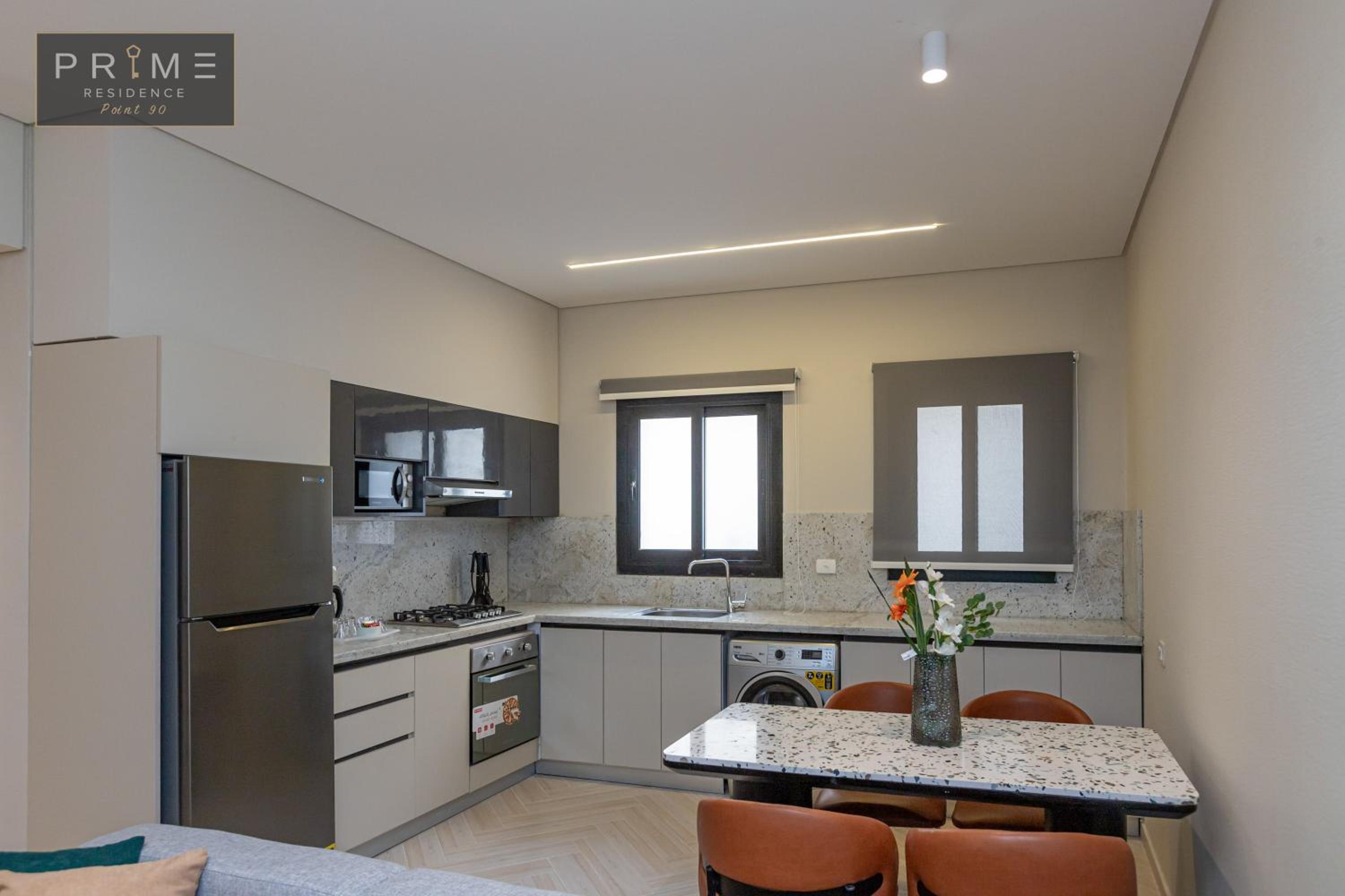 Prime Residence Point 90 15/24