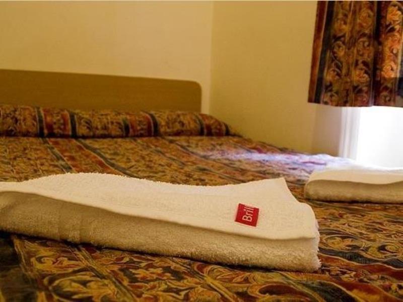 Palace Court Hotel 11/20