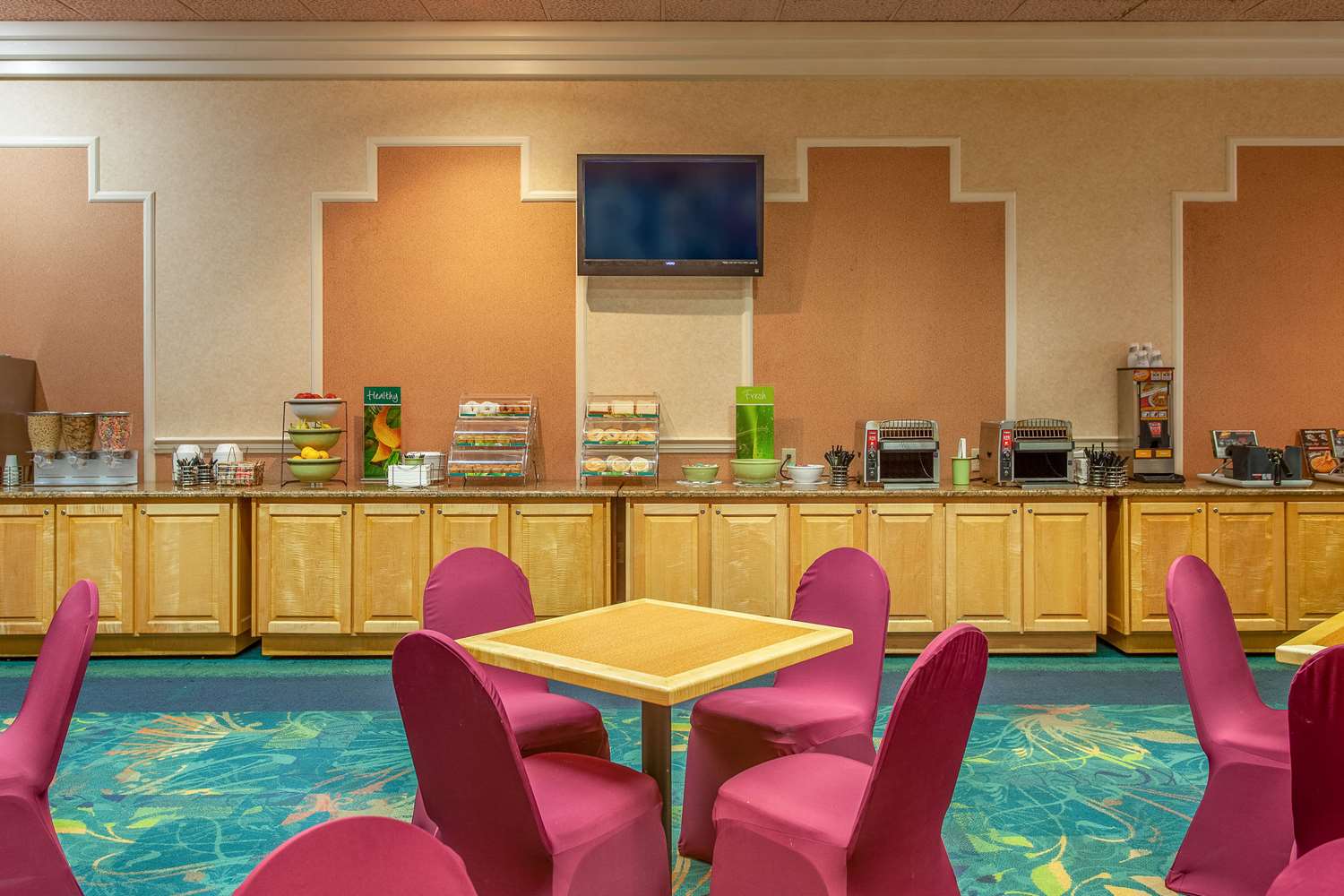 Beachside Hotel and Suites 34/43