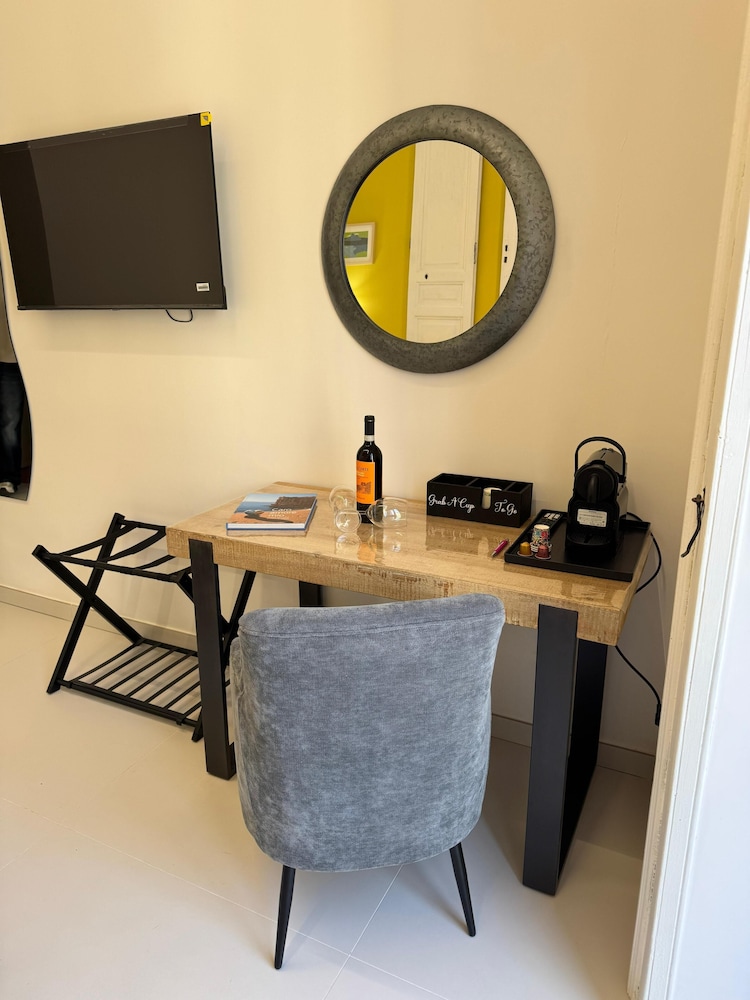Poerio Station Rooms & Apartment 6/50
