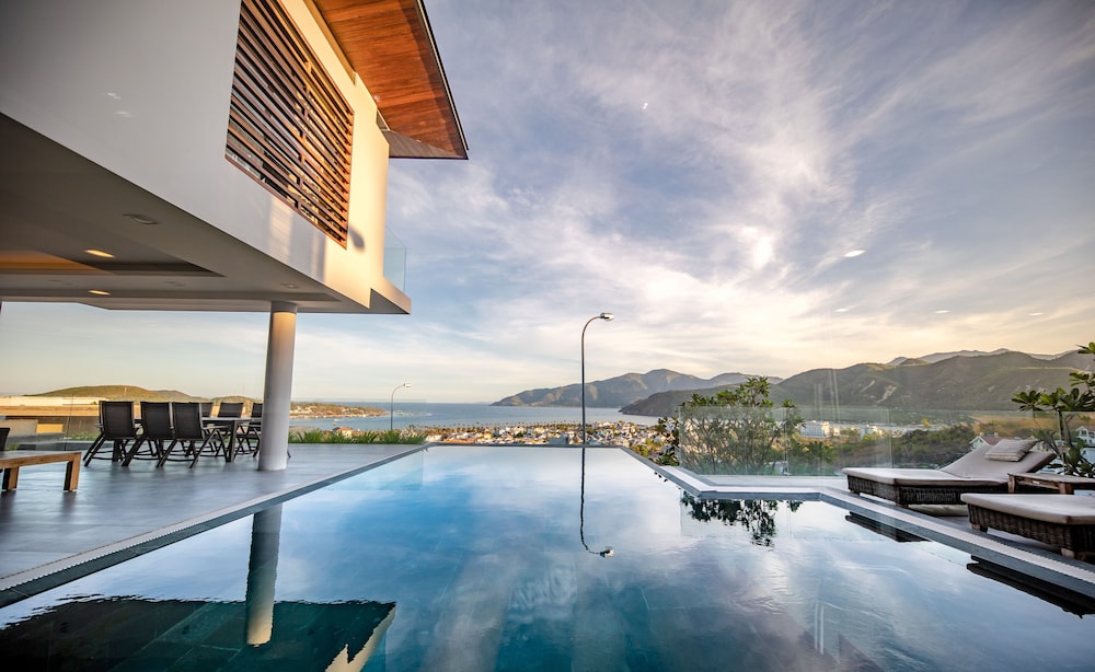 Acqua Villa Nha Trang 45/50