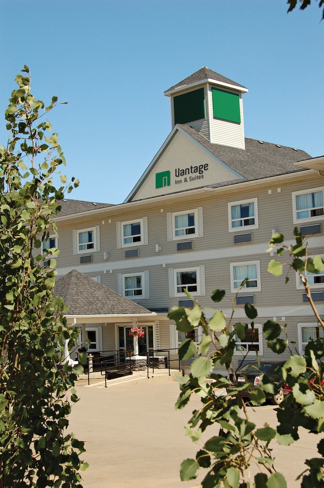 Travelodge by Wyndham Fort McMurray 1/49