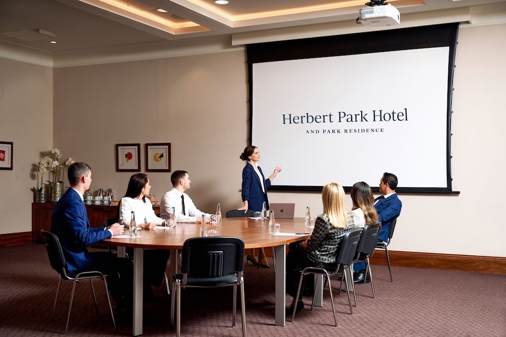 Herbert Park Residence and Park Residence 56/64