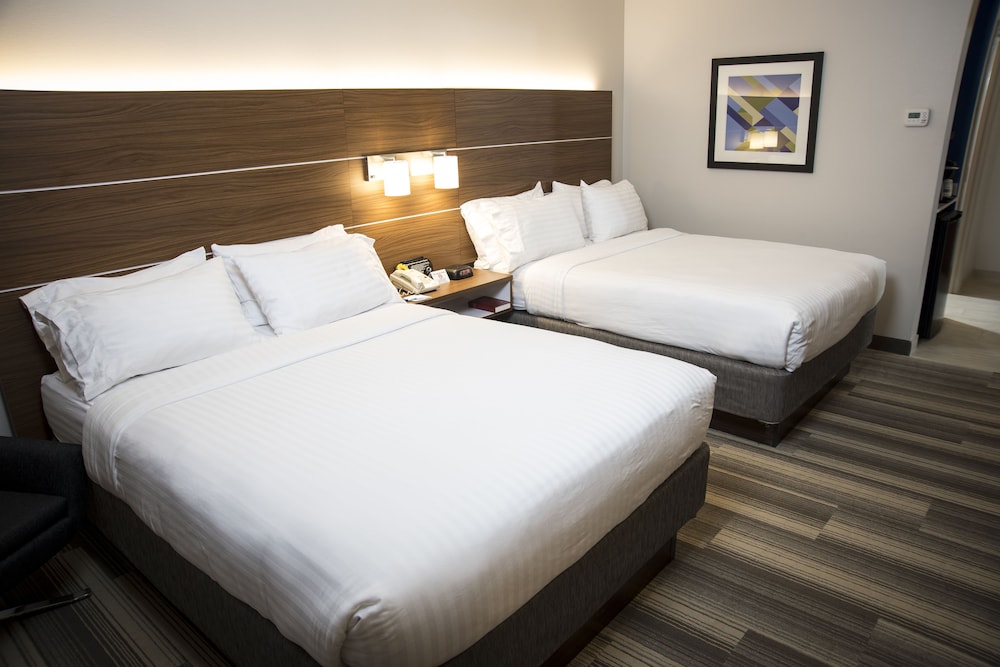 Holiday Inn Express Hotel And Suites Lexington Downtown University 17/47