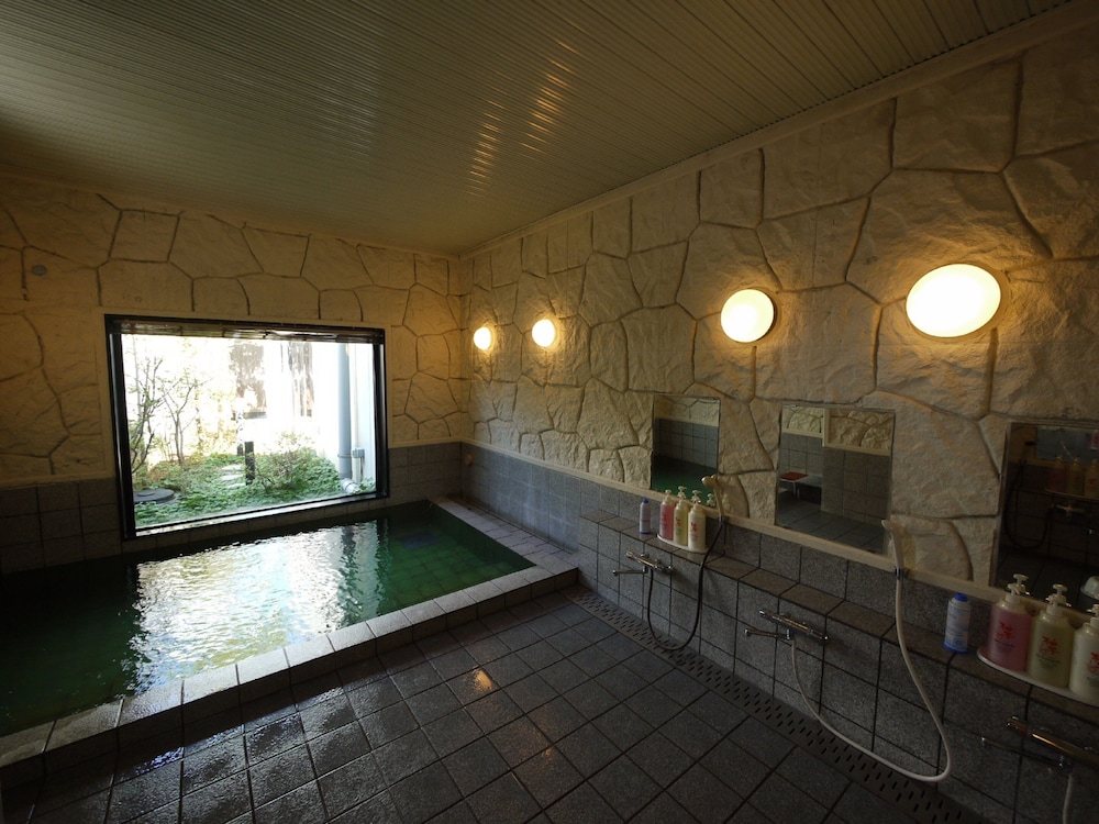 Hotel Route-Inn Court Uenohara 3/43