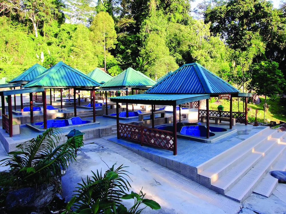 Sutera Sanctuary Lodges at Poring Hot Springs 8/72