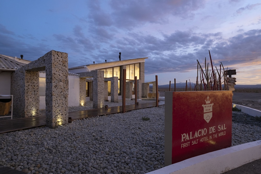 Hotel Palacio de Sal 48/54