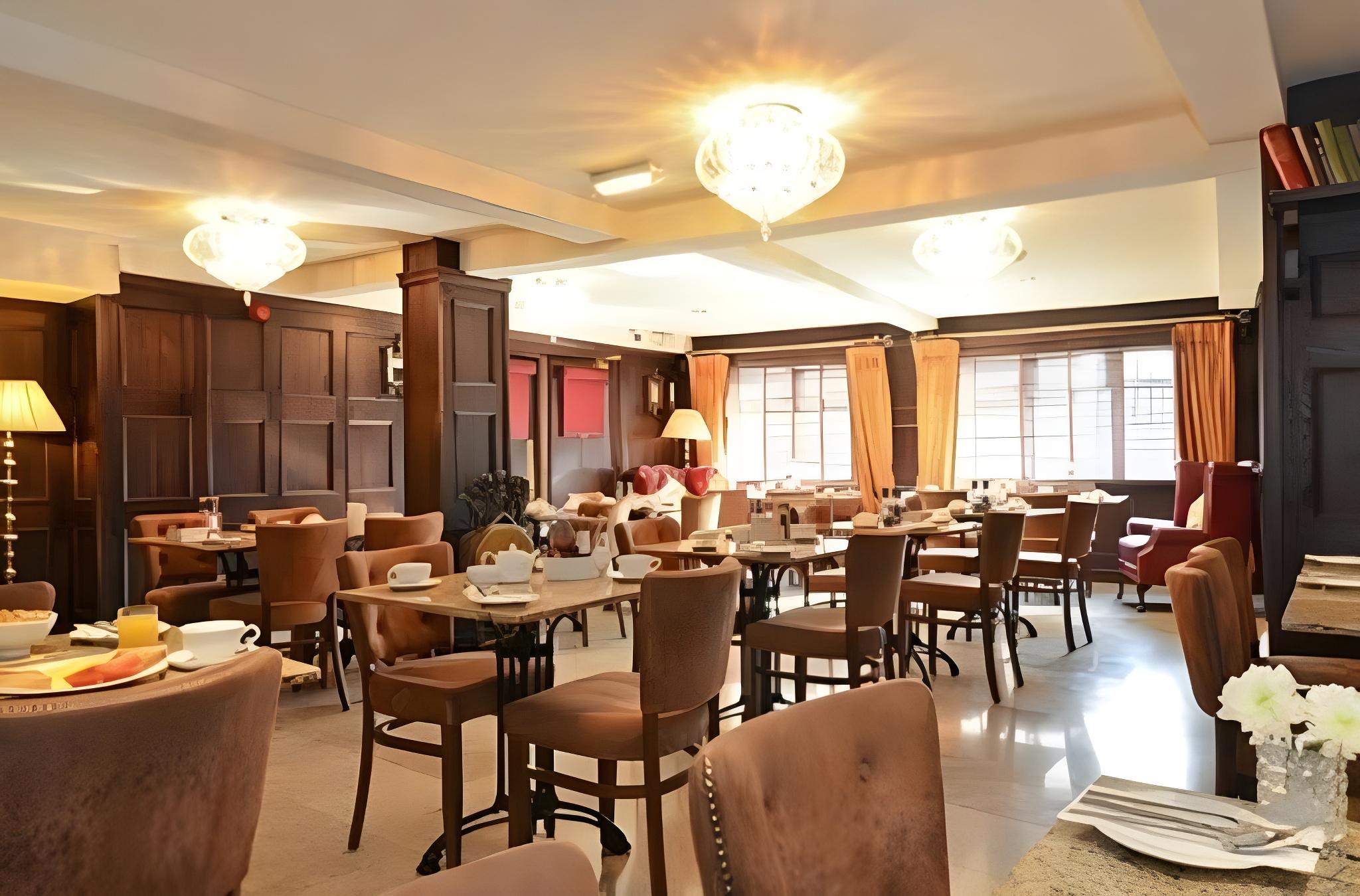 Celtic Lodge Guesthouse Restaurant Bar 26/36