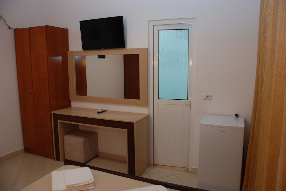 Hotel Mano 8/36