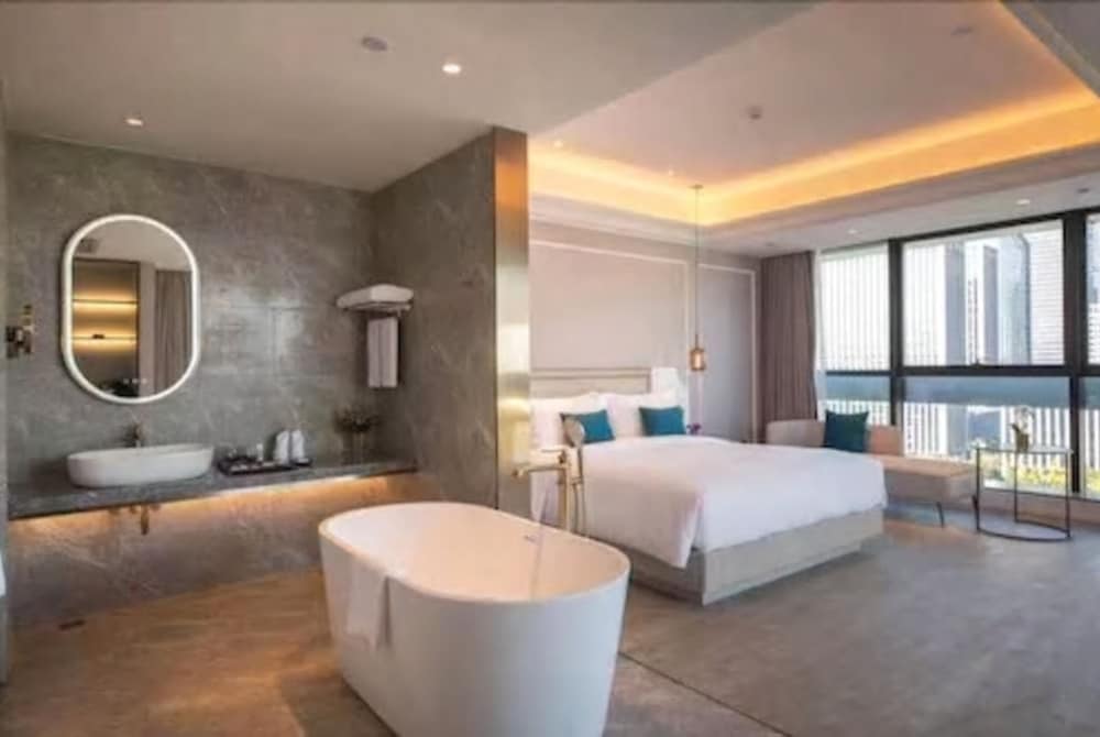 Mercure Hangzhou Xixi Future Tech City 57/59