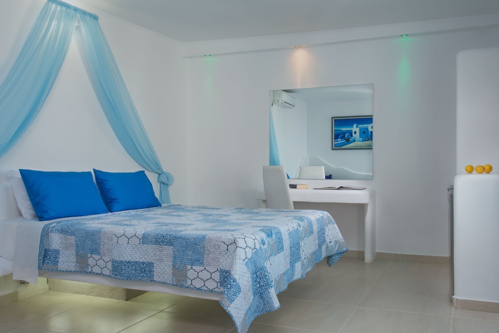 Alexandros Village 6/50