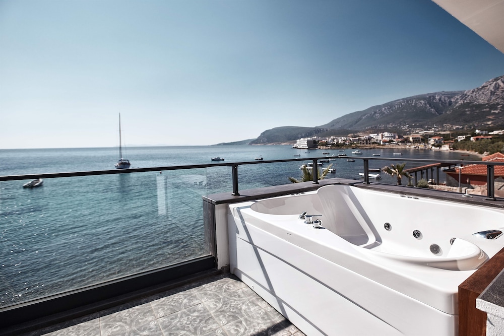 Casa Mimosa Hotel Karaburun 20/20
