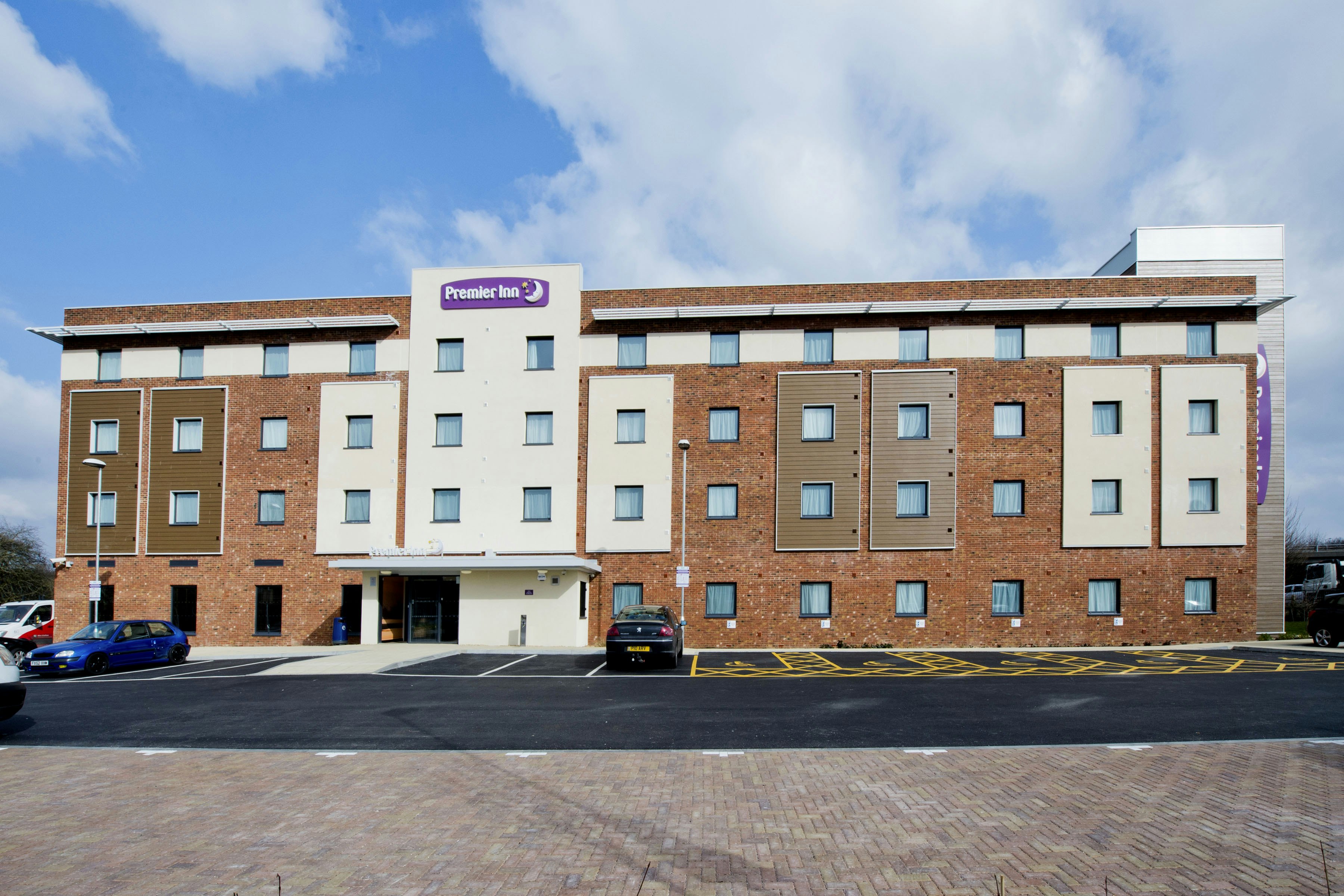 Premier Inn Portsmouth Havant South 25/28