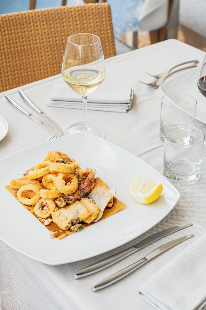 Mercure Olbia Hotel e Spa 61/76