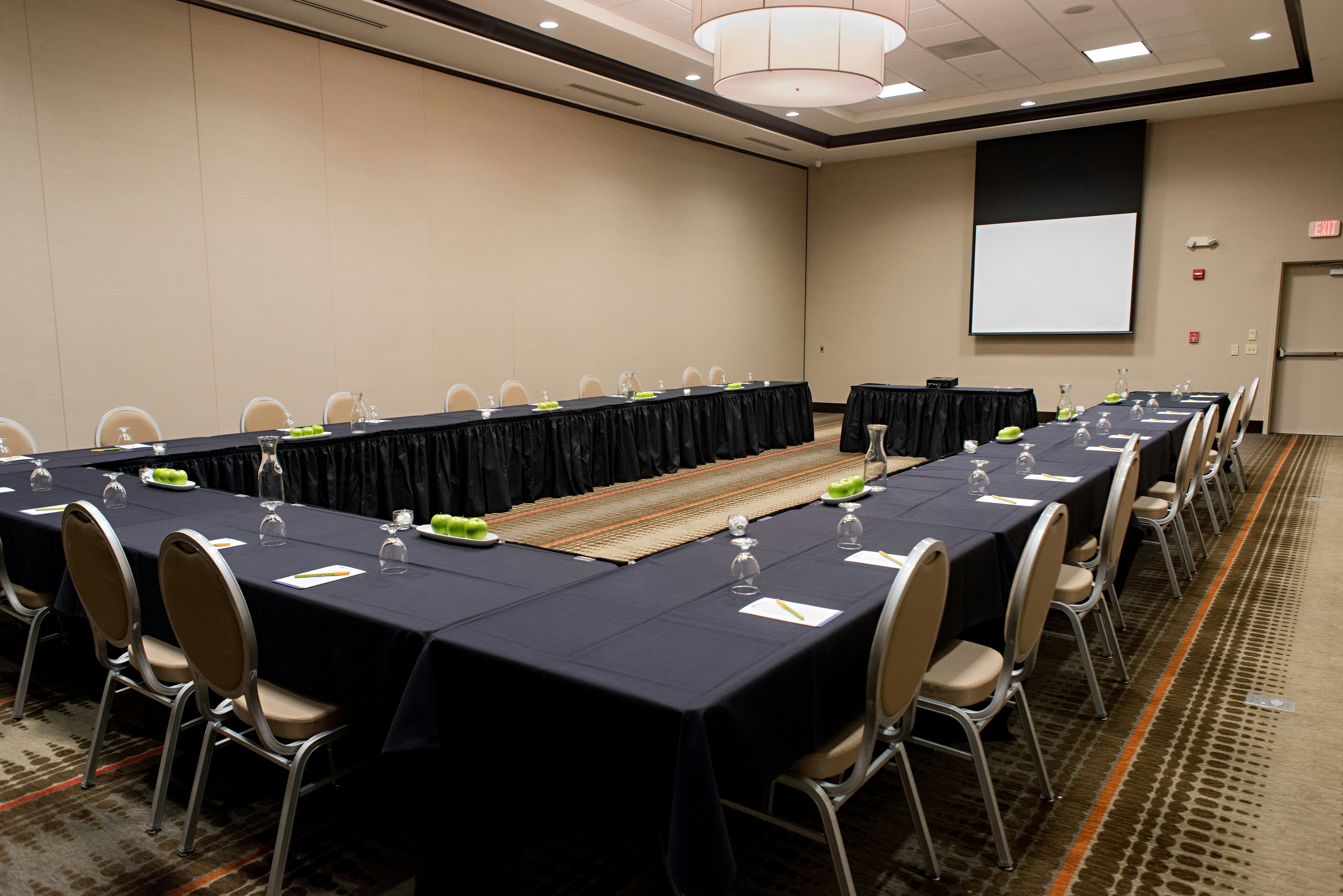 Hilton Garden Inn Dayton South-Austin Landing 39/43