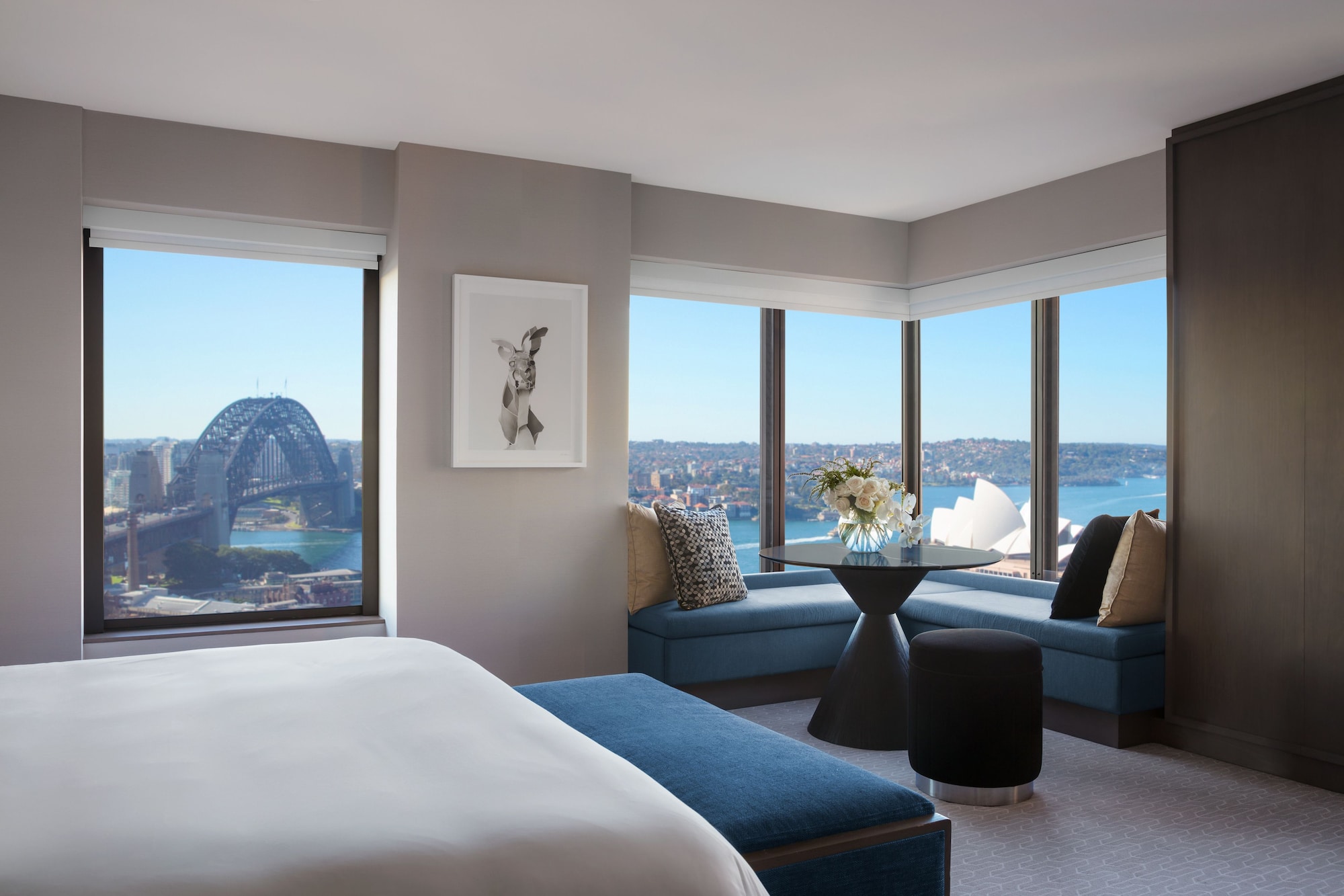 CLUB, STUDIO, SUITE, SYDNEY HARBOUR VIEW