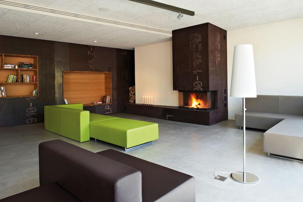 Interlaken Youth Hostel 15/63