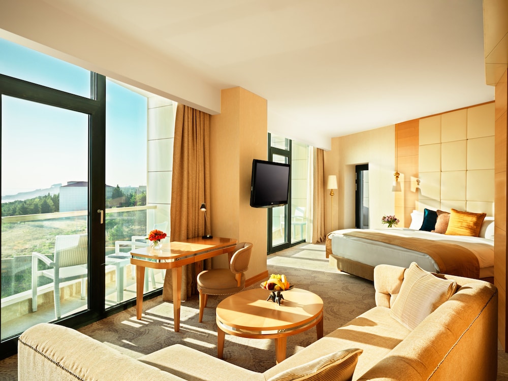 Bilgah Beach Hotel 53/75