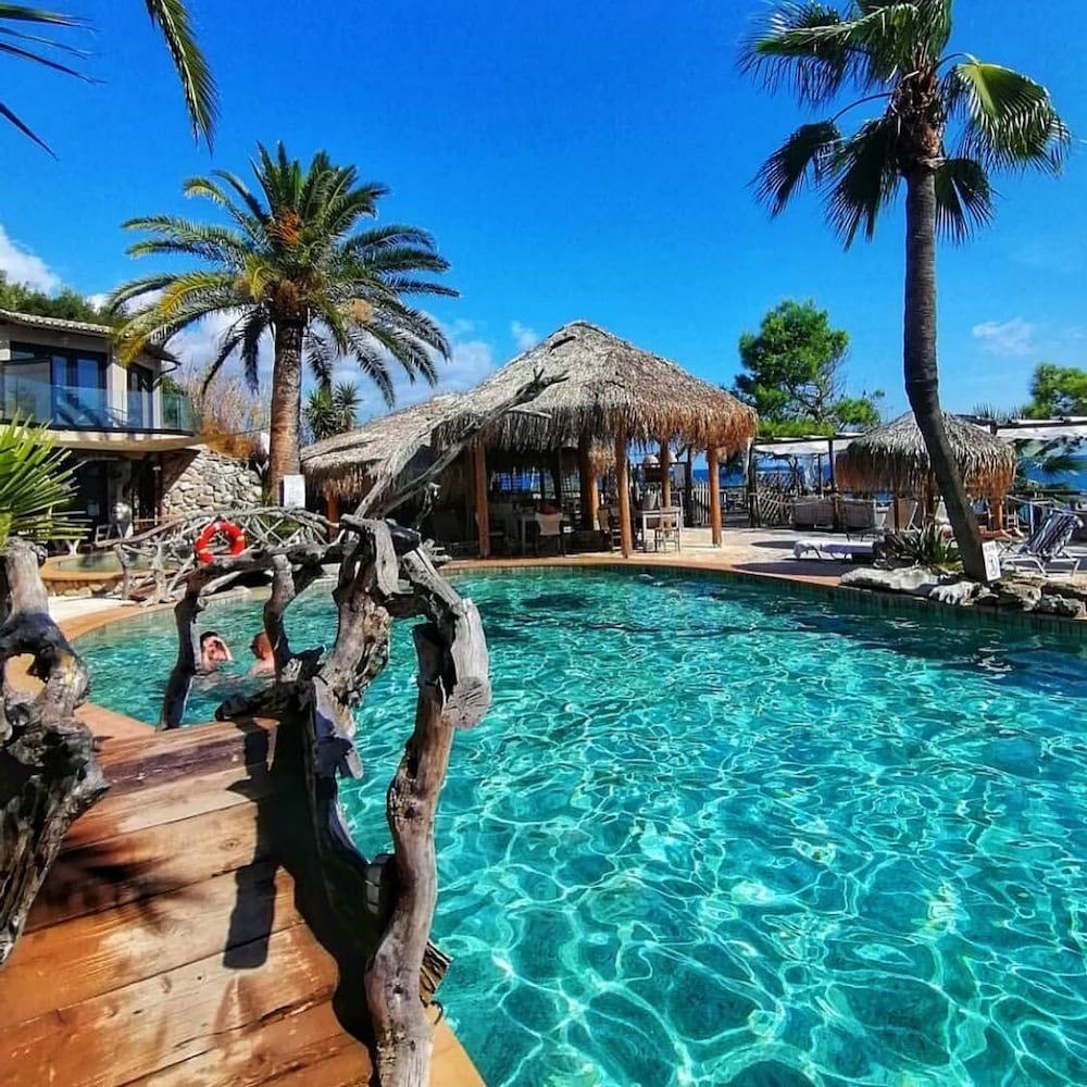 Gloria Maris Hotel Suites and Villas - Adults Only 66/74