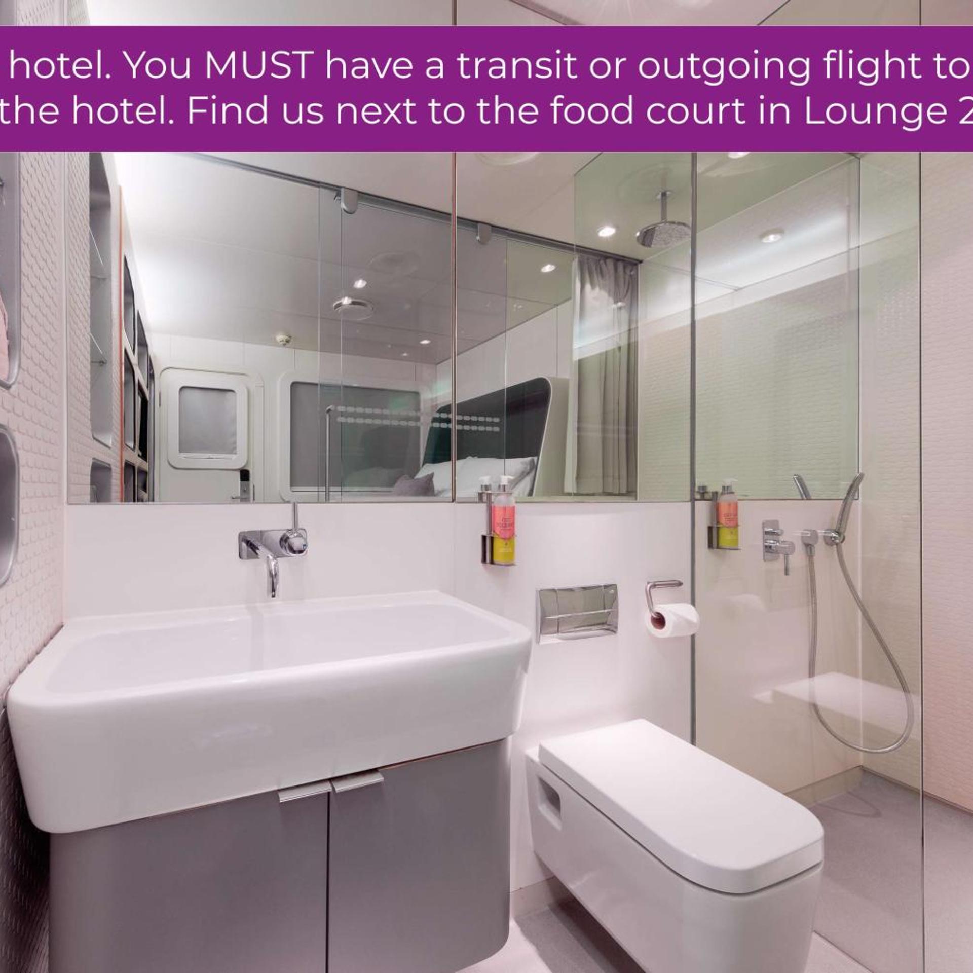 YOTELAIR Amsterdam Schiphol 46/57